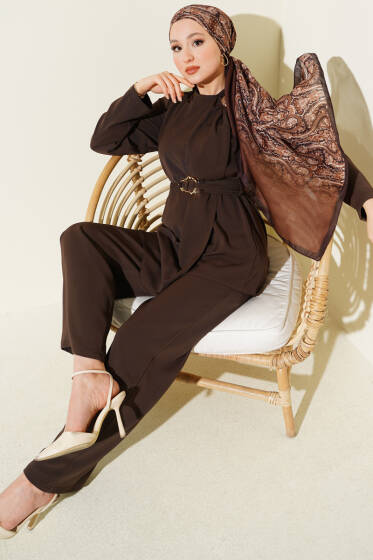 Gold Aksesuarlı Kuşaklı İkili Takım Kahve - İkili Takım