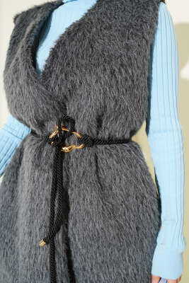 Gold Aksesuarlı Kuşaklı Sakallı Yelek Füme - Yelek