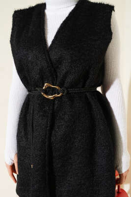 Gold Aksesuarlı Kuşaklı Sakallı Yelek Siyah - Yelek