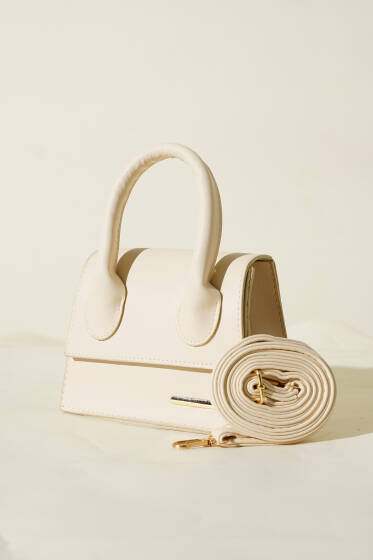 Gold Arma Detaylı Çanta Krem - Kol Çantası