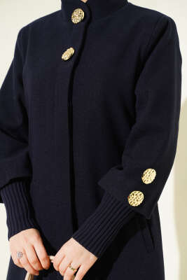 Gold Broşlu Cepli Kaşe Kaban Lacivert - Kaban