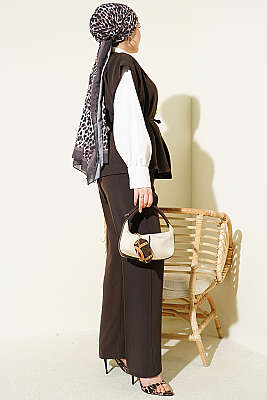 Gold Broşlu Yelekli İkili Takım Acı Kahve - İkili Takım