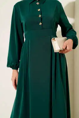 Gold Düğme Detaylı Elbise Zümrüt - Tesettür Elbise