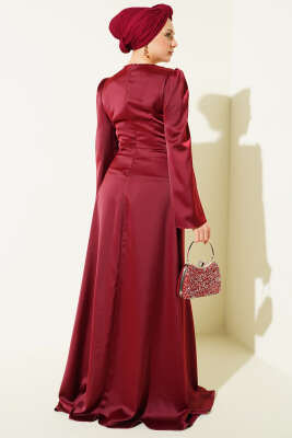 Gold Düğme Detaylı Saten Abiye Bordo - Elbise