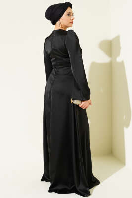 Gold Düğme Detaylı Saten Abiye Siyah - Elbise