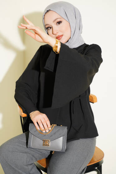 Gold Düğmeli Bağcıklı Kısa Ceket Siyah - Ceket