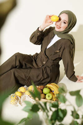 Gold Düğmeli Bel Pensli İkili Takım Haki - NEFİSE