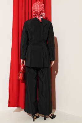 Gold Düğmeli Bel Pensli İkili Takım Siyah - İkili Takım