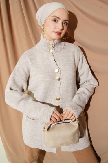Gold Düğmeli Cepli Triko Hırka Bej - Hırka