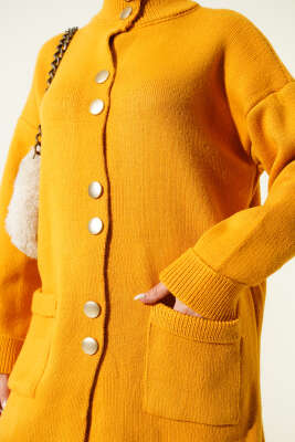 Gold Düğmeli Cepli Triko Hırka Hardal - Hırka