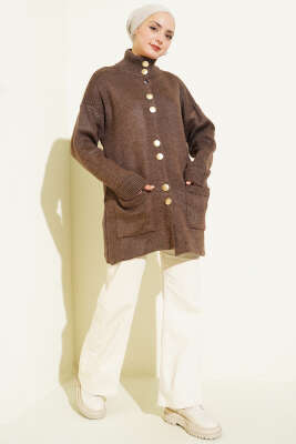 Gold Düğmeli Cepli Triko Hırka Kahve - Hırka