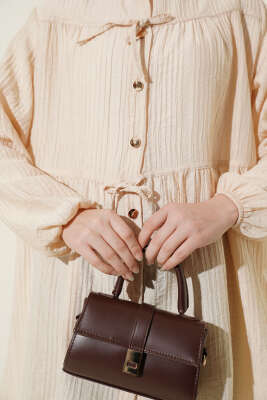 Gold Düğmeli İp Detaylı Gömlek Bej - Gömlek