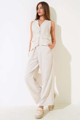 Gold Düğmeli Keten Yelekli İkili Takım Bej - Kadın Giyim Modelleri