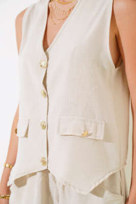 Gold Düğmeli Keten Yelekli İkili Takım Bej - Kadın Giyim Modelleri