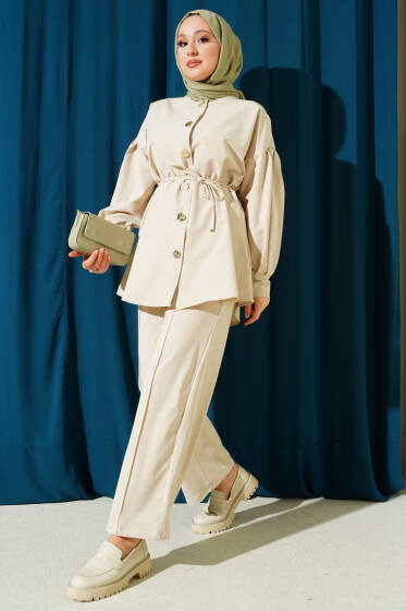 Gold Düğmeli Kol Pensli İkili Takım Bej - İkili Takım