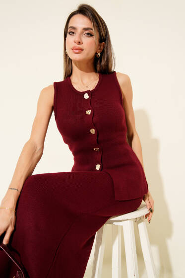 Gold Düğmeli Kolsuz Etekli Triko Takım Bordo - Kadın Giyim Modelleri