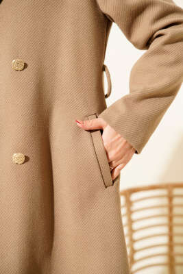 Gold Düğmeli Kuşaklı Kaşe Kaban Bej - Kaban