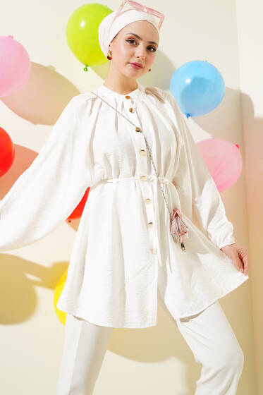 Gold Düğmeli Omuz Pileli Gömlek Ekru - Gömlek