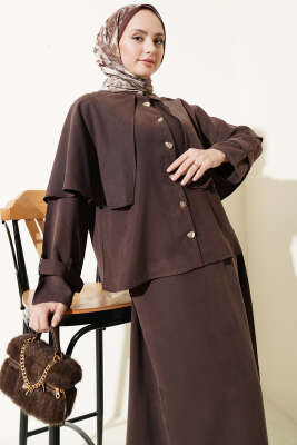 Gold Düğmeli Pelerinli Tensel Etekli Takım Kahve - İkili Takım