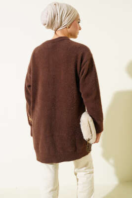 Gold Düğmeli Peluş Hırka Kahve - Hırka