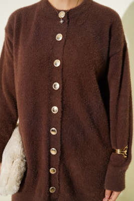 Gold Düğmeli Peluş Hırka Kahve - Hırka