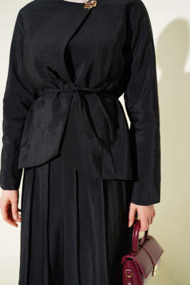 Gold Düğmeli Pileli Etekli İkili Takım Siyah - İkili Takım