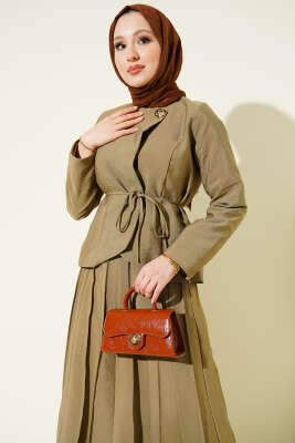 Gold Düğmeli Pileli Etekli İkili Takım Yağ Yeşili - İkili Takım