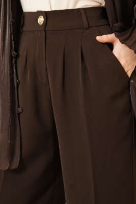 Gold Düğmeli Pileli Palazzo Pantolon Kahve - Pantolon