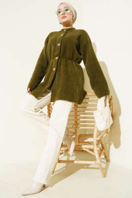 Gold Düğmeli Sakallı Triko Hırka Haki - Hırka