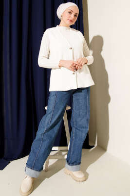 Gold Düğmeli Sakallı Yelek Ekru - Yelek