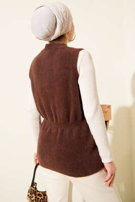 Gold Düğmeli Sakallı Yelek Kestane - Yelek