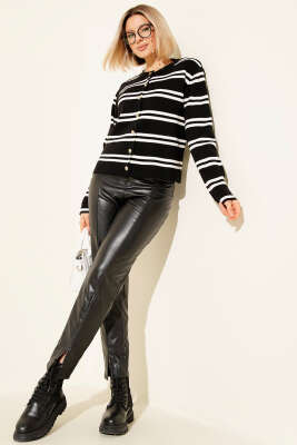 Gold Düğmeli Yan Çizgili Triko Hırka Siyah - Yılın Fırsatı