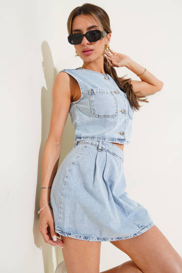 Gold Düğmeli Yelekli İkili Takım Açık Mavi - Kadın Giyim Modelleri