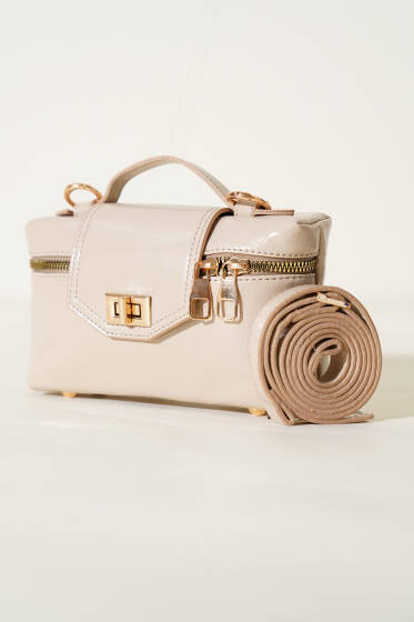Gold Kilitli Rugan Mini Çanta Bej - Kol Çantası