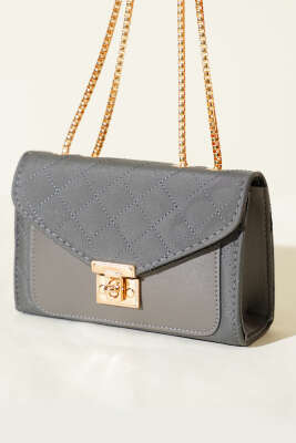 Gold Kilitli Zincir Askılı Kadın El Çantası Füme 