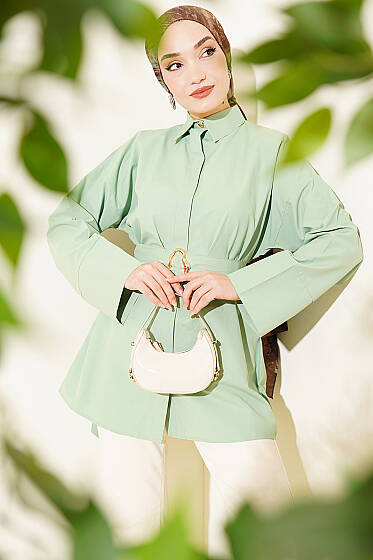 Gold Tokalı Gizli Düğmeli Gömlek Çağla Yeşili - Gömlek