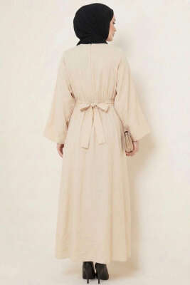 Gold Tokalı Pens Detaylı Elbise Bej - Elbise