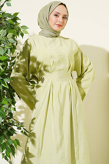 Gold Tokalı Pens Detaylı Elbise Çağla Yeşili - Elbise