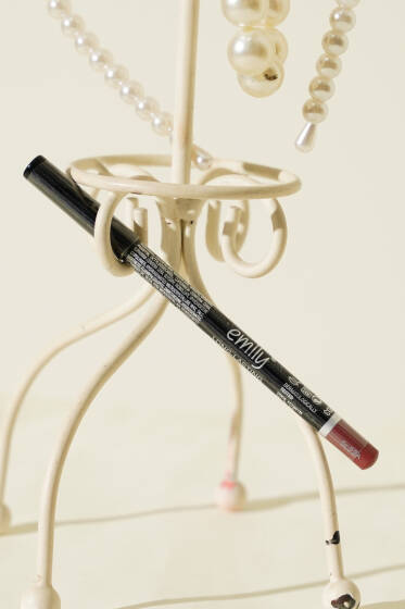 Golden Rose Emily Waterproof Dudak Kalemi NO:203 - Dudak Makyajı