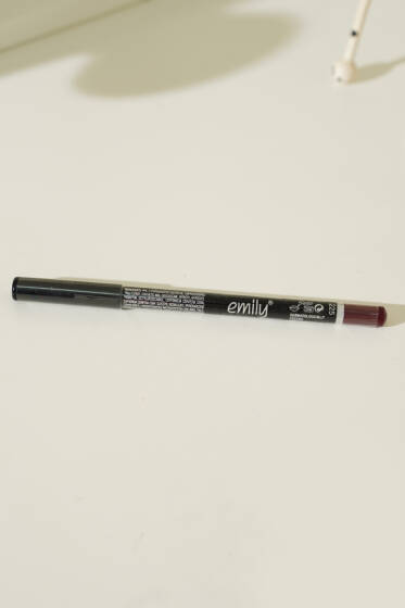 Golden Rose Emily Waterproof Dudak Kalemi NO:225 - Makyaj Aksesuarları