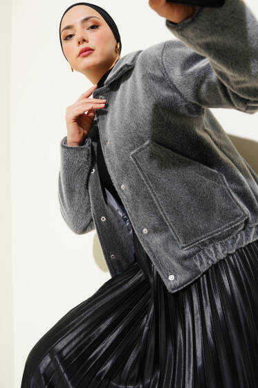 Gömlek Yaka Çıtçıtlı Kısa Ceket Füme - Ceket