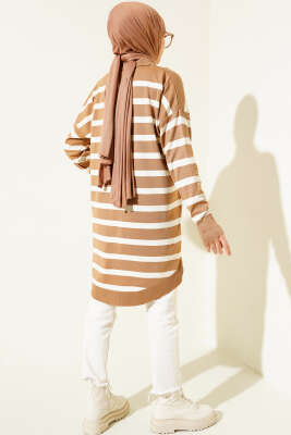 Gömlek Yaka Çizgili Salaş Triko Tunik Bisküvi - Triko Tunik