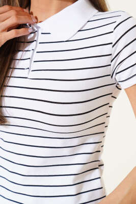 Gömlek Yaka Çizgili T-shirt Beyaz - Kadın Giyim Modelleri