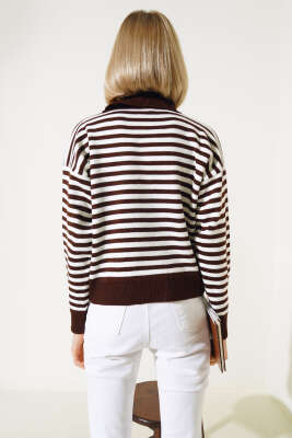 Gömlek Yaka Düğmeli Çizgili Triko Kazak Kahve - Kadın Giyim Modelleri