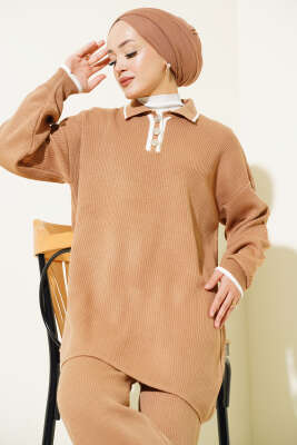 Gömlek Yaka Düğmeli Fitilli Triko Takım Büsküvi - Triko İkili Takım