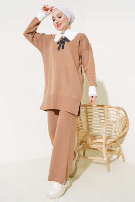 Gömlek Yaka Fiyonklu Triko İkili Takım Bisküvi - Triko İkili Takım