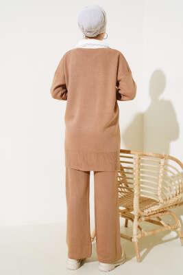 Gömlek Yaka Fiyonklu Triko İkili Takım Bisküvi - Triko İkili Takım