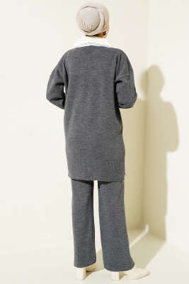 Gömlek Yaka Fiyonklu Triko İkili Takım Füme - Triko İkili Takım