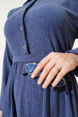 Gömlek Yaka Kuşaklı Elbise İndigo - Tesettür Elbise