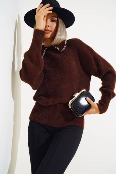 Gömlek Yaka Taşlı Sakallı Kısa Triko Kazak Kahve - Yeni Giyim